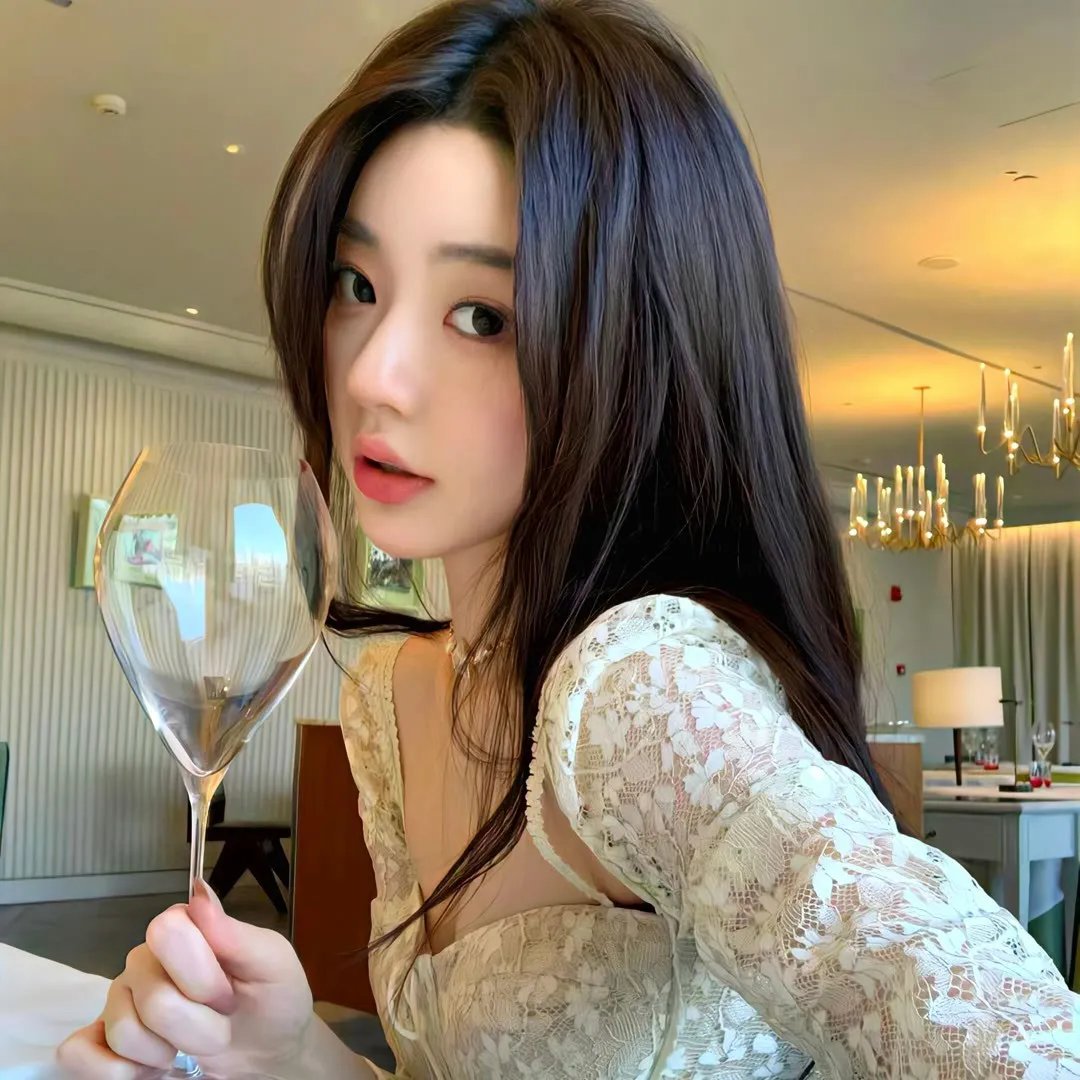 影帝的闪婚娇妻她藏不住了