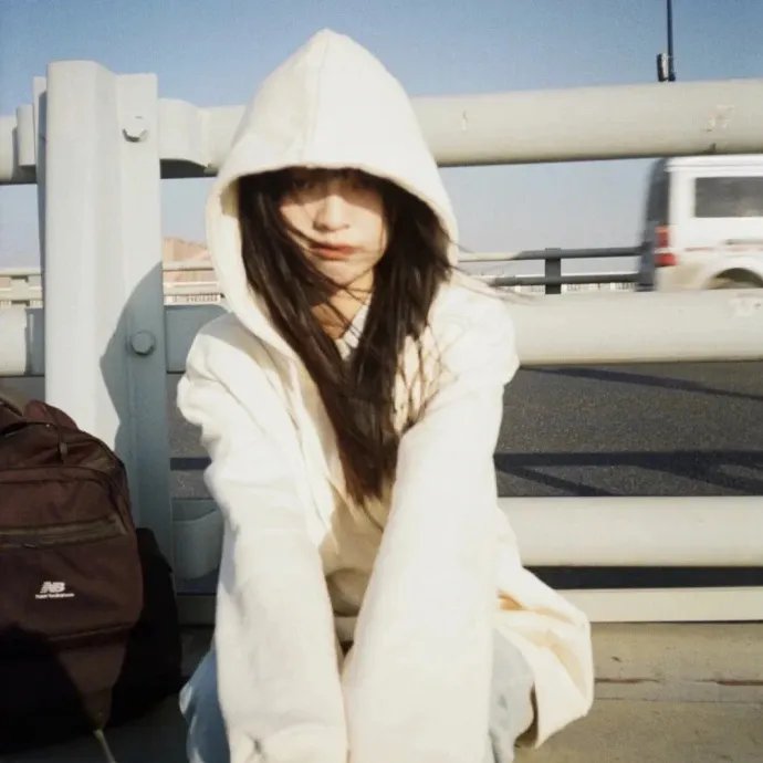 冬天的女子